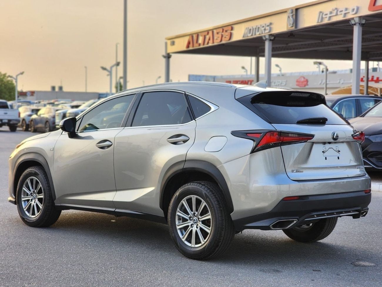 لكزس NX 300 LEXUS NX300F SPORT FULL OPTION