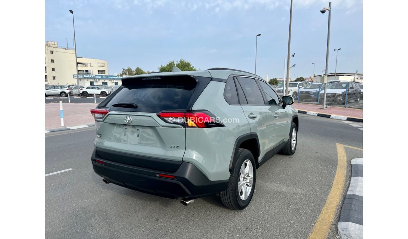 Toyota RAV4 2021 XLE LIMITED SUNROOF RUN AND DRIVE USA IMPORTED