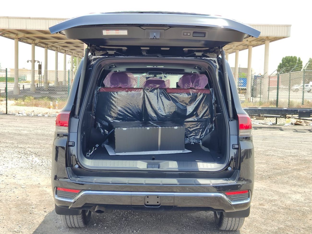 تويوتا لاند كروزر 2025 Toyota Land Cruiser LC300 VXR 3.5L V6 Twin Turbo Petrol A/T 4WD Africa Only