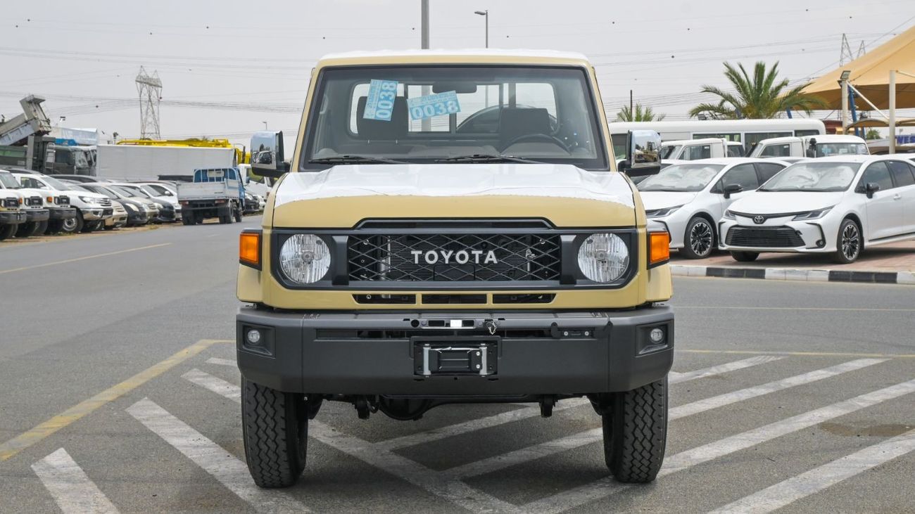 Toyota Land Cruiser 70 Toyota Land Cruiser LC79 LX G A/T - Beige - 2024 Brand New for Export