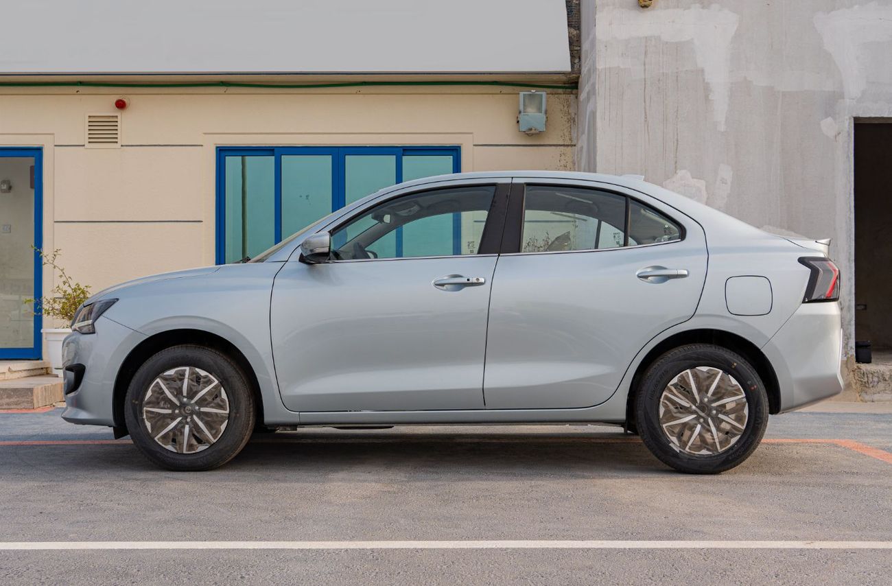 سوزوكي دزاير 2025 Suzuki Dzire 1.2L GLX AMT