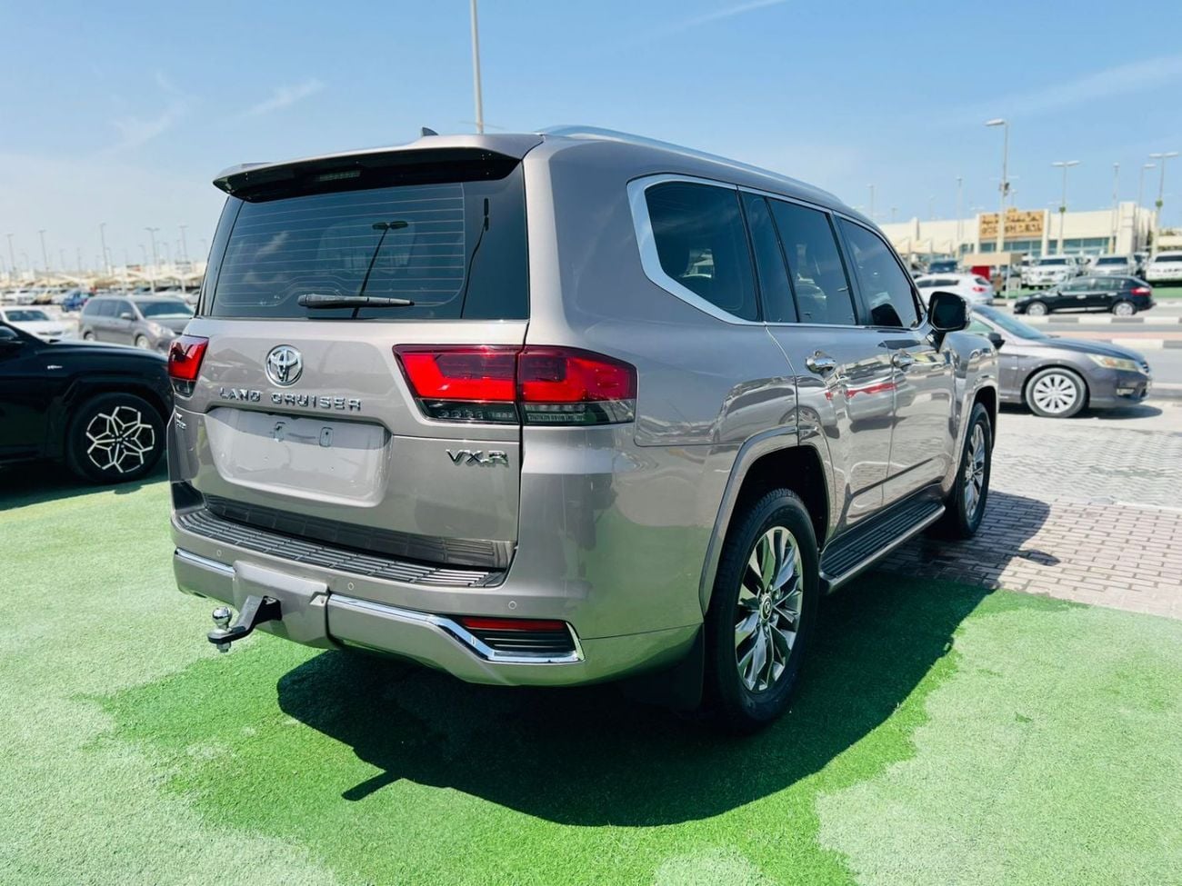 تويوتا لاند كروزر GXR 3.5L