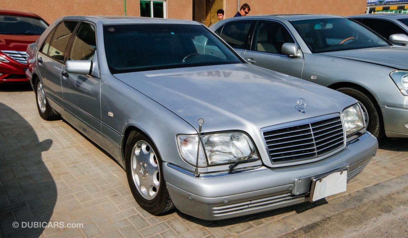 Mercedes-Benz S 500