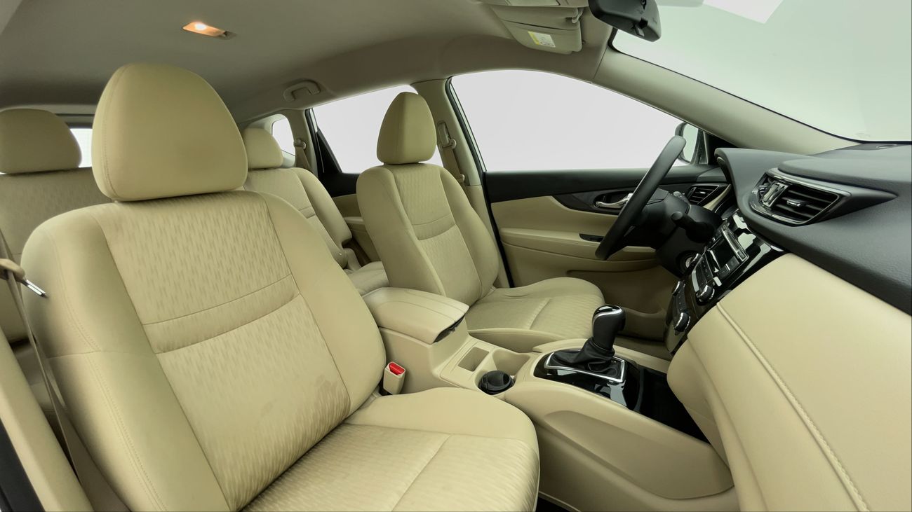 نيسان إكس تريل S 2.5 | بدون دفعة مقدمة | اختبار القيادة في المنزل