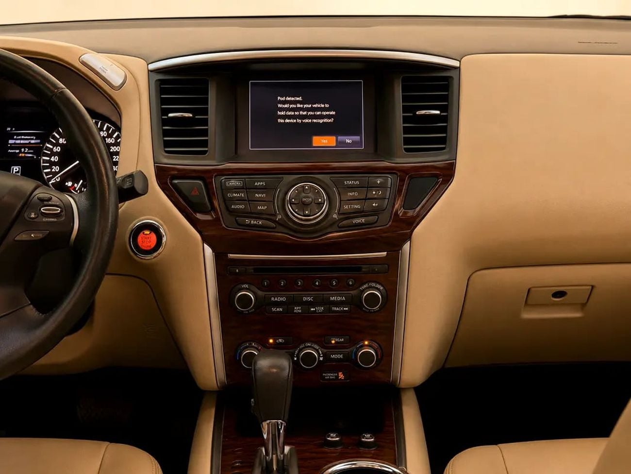 Nissan Pathfinder 873 P.M | SL | GCC Specs | Low Mileage | Family SUV