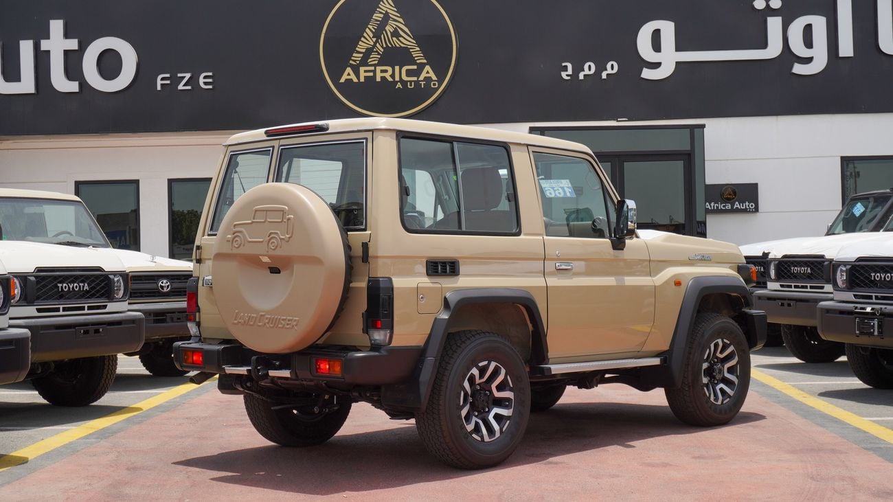 Toyota Land Cruiser 70 LX 2.8L DIESEL A/T