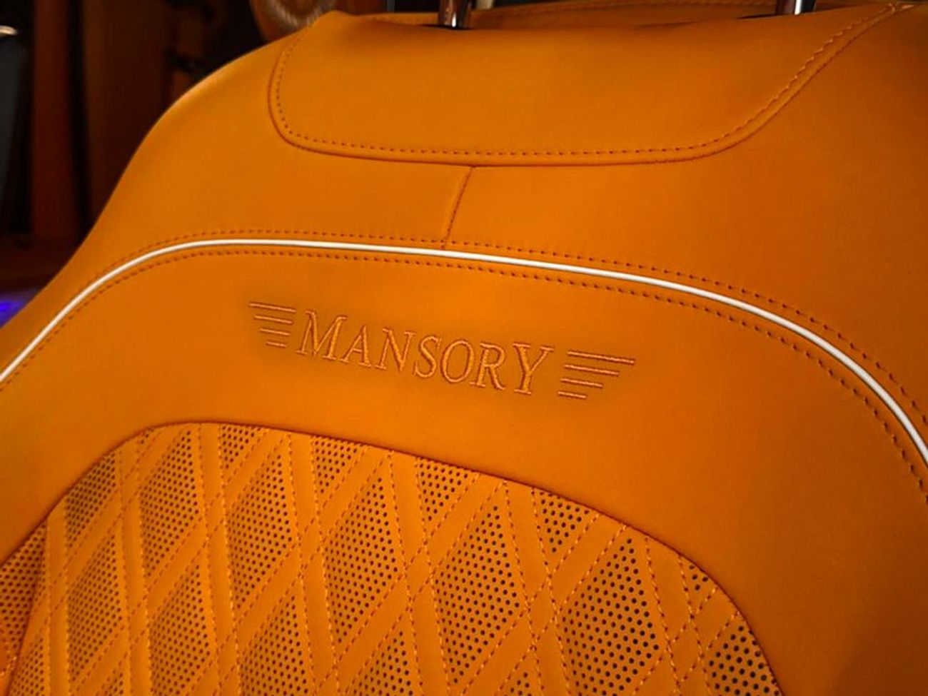 Mercedes-Benz G 63 AMG MANSORY 920HP in LEFT HAND DRIVE