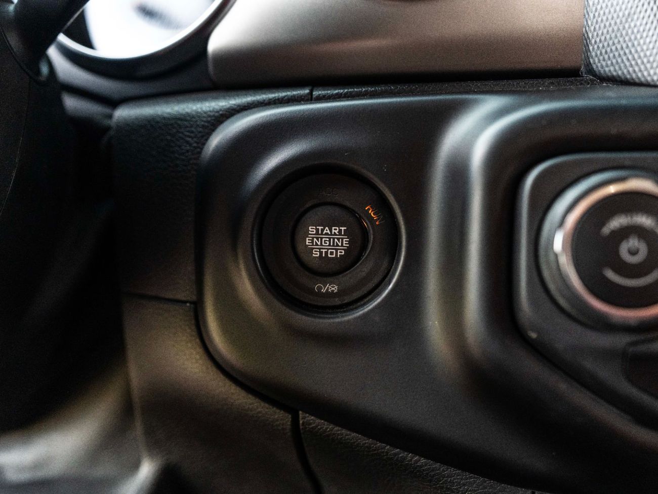 Jeep Wrangler Sport 3.6L A/T (4 Seater)