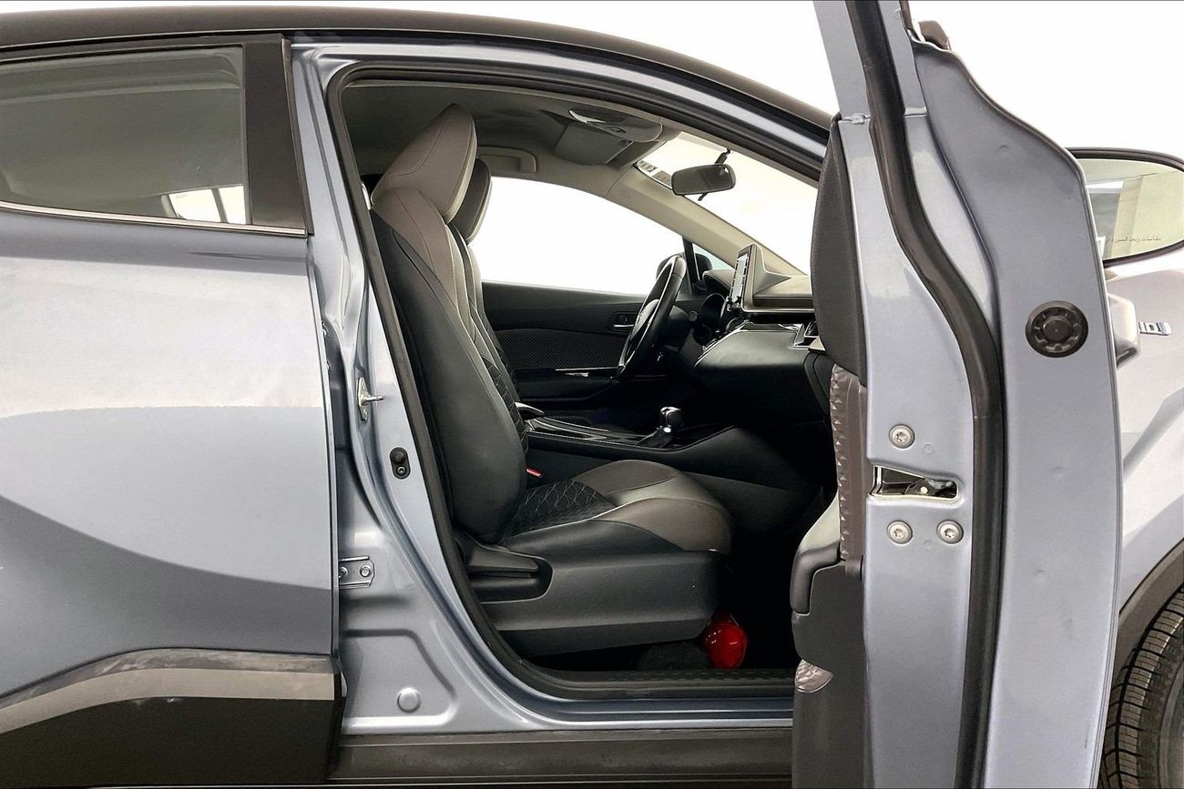 Toyota CHR VX 1.8L (100 HP) VX | Guaranteed Warranty | 0 Down Payment