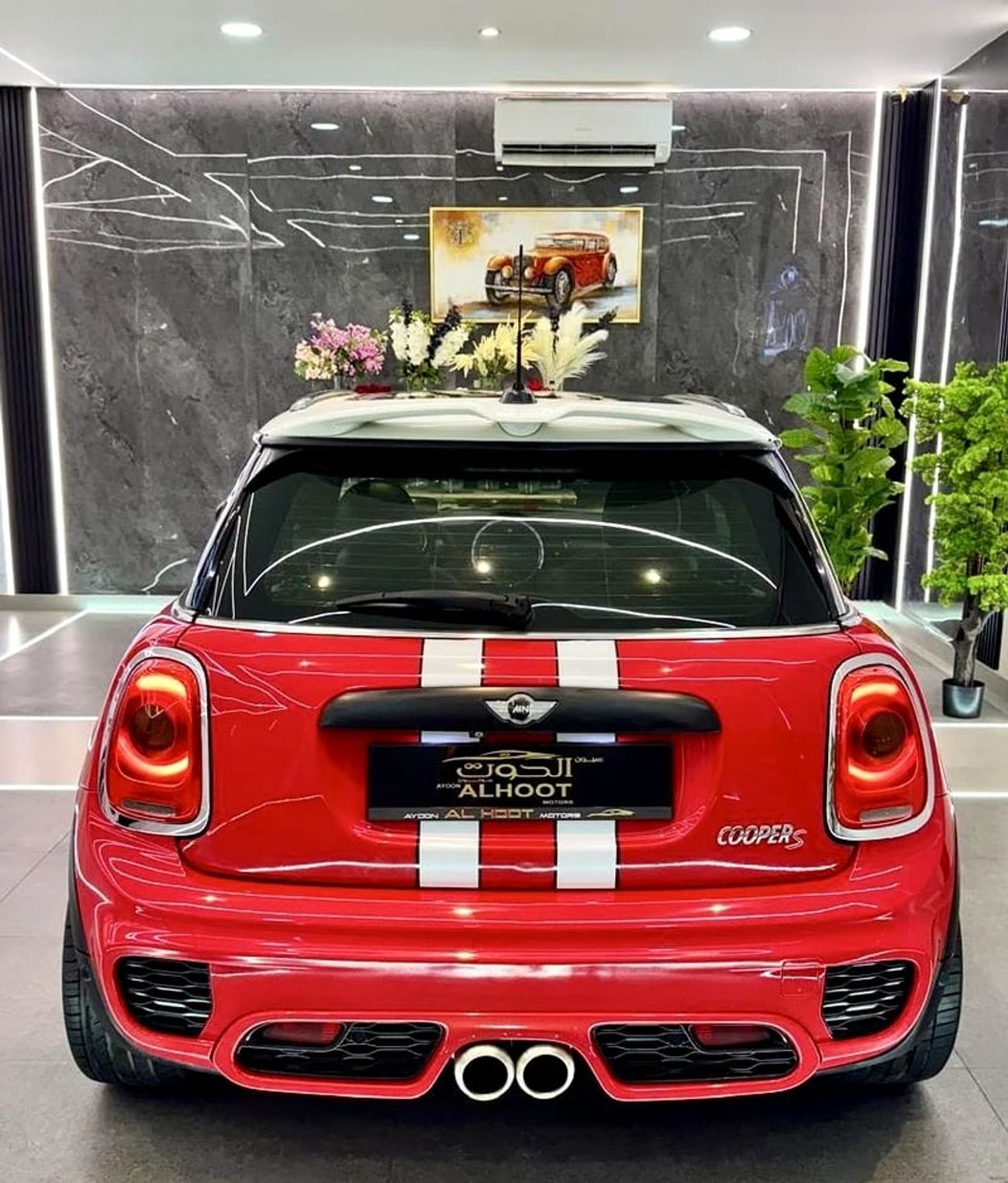 ميني كوبر BEAUTIFUL S ** JCW ** ACCIDENT FREE || GCC || TOP OPTIONS || CONDITION