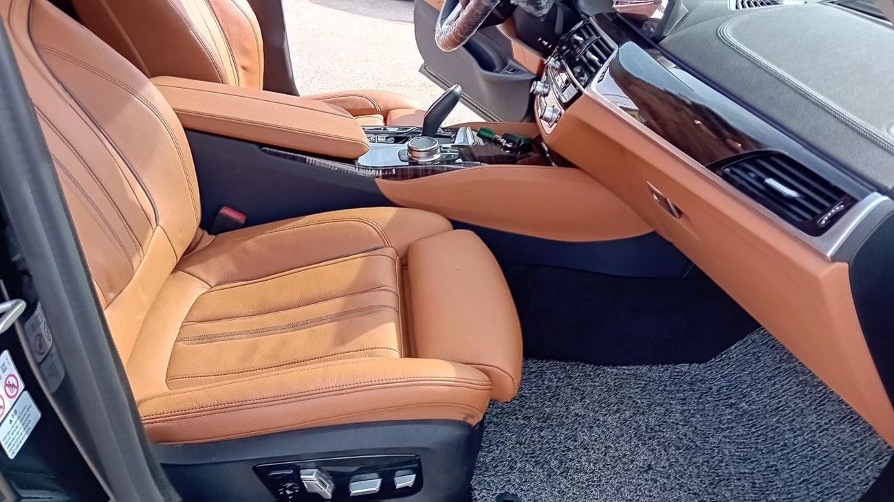 بي أم دبليو 520i بي ام  دبليو 520i