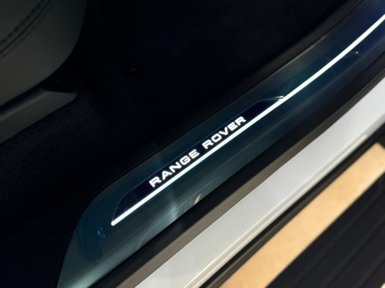 Land Rover Range Rover Sport P400 DYNAMIC SE