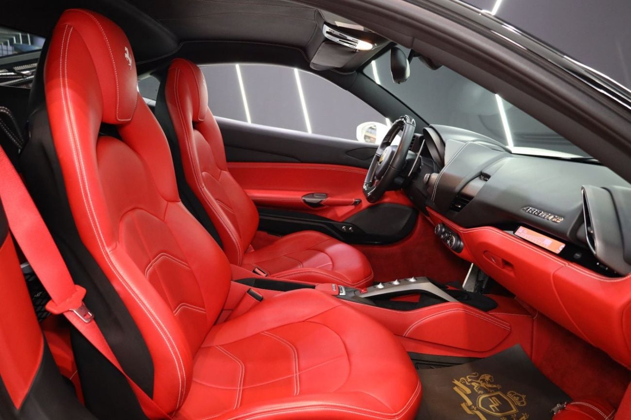 Ferrari 488 Ferrari 488 GTB 2017, Bianco Avus Exterior, Passenger Display, Very Low KM, GCC Spec!!