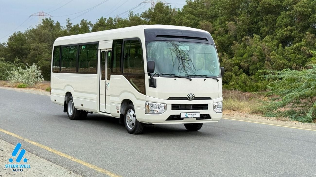 Toyota Coaster 23-Seater Bus 4.0L Diesel RWD GCC Specs Full Option White | BEST PRICE