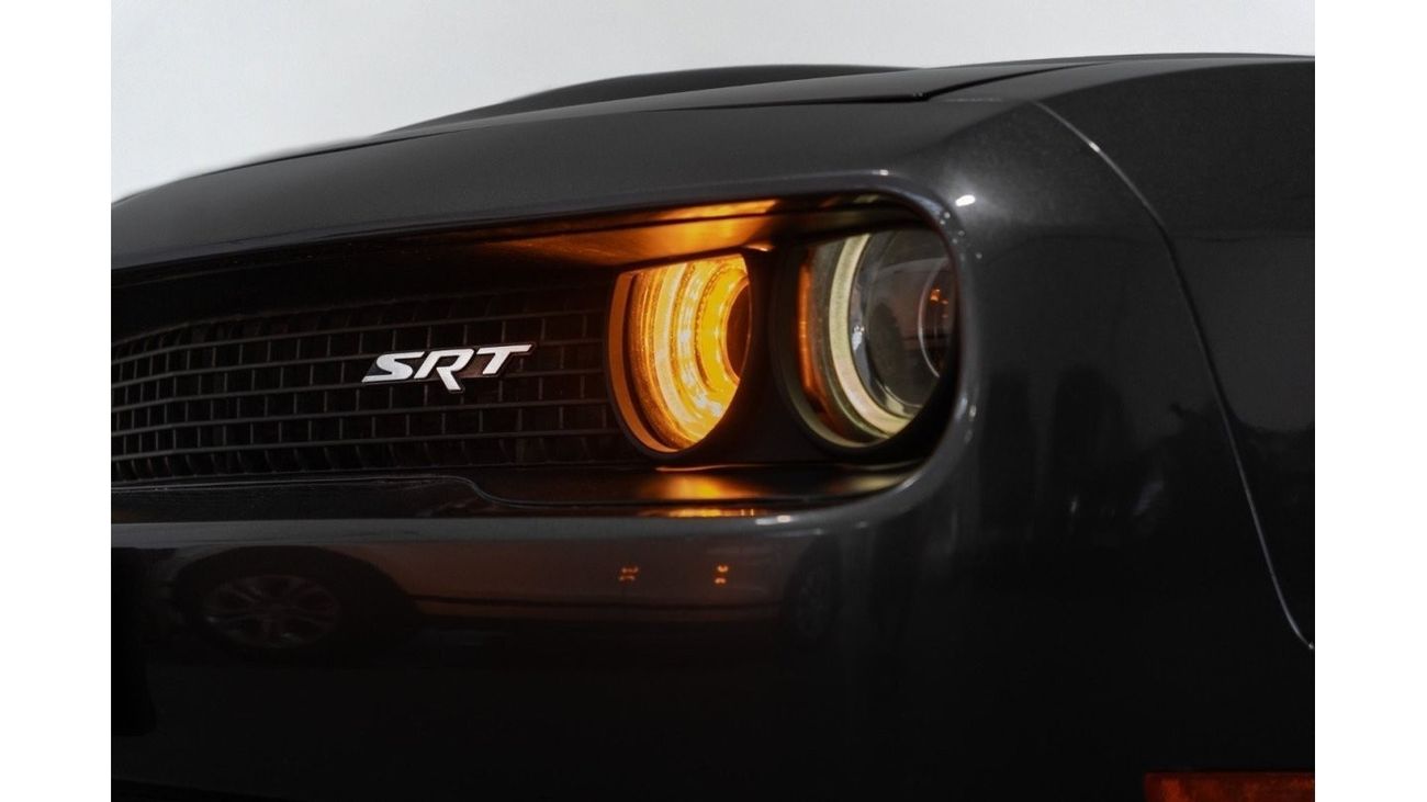 دودج تشالينجر SRT هيلكات 2015 Dodge Challenger Hellcat V8 707Bhp / Full-Service History