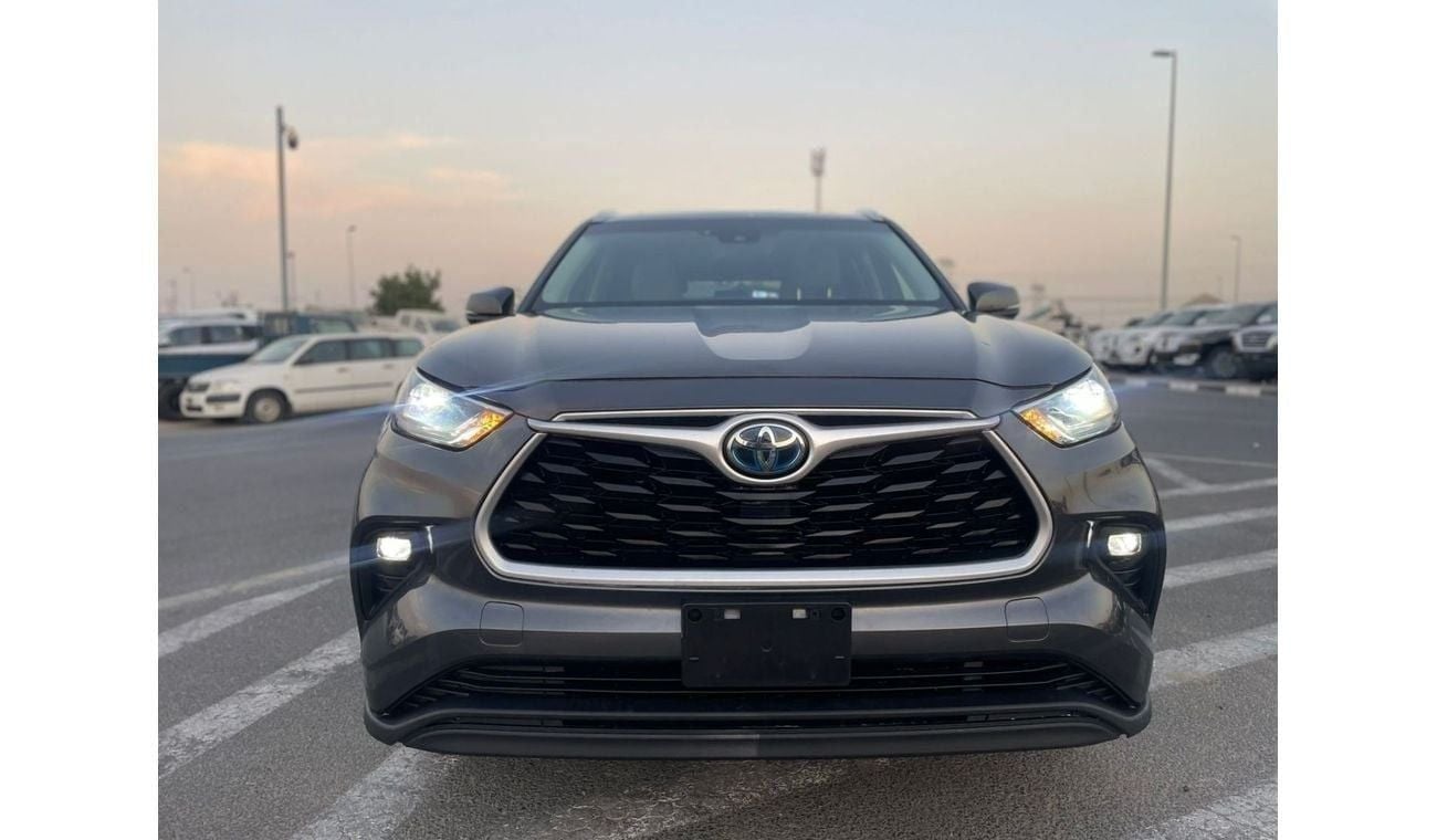Toyota Highlander 2021 Toyota Highlander Hybrid Fuel 2.5L V4 - AWD 4x4 Full Option Sunroof 7 Leather Seats - Radar & B