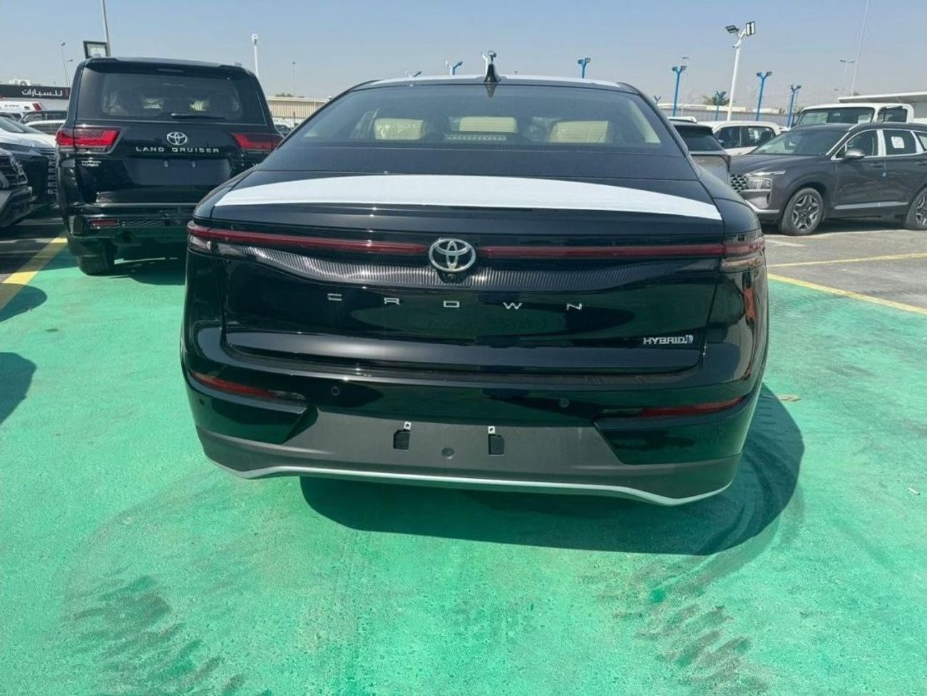 Toyota Crown TOYOTA CROWN 2.5L HYBRID FULL OPTION 2026 GCC FULL OPTION GCC SPECS