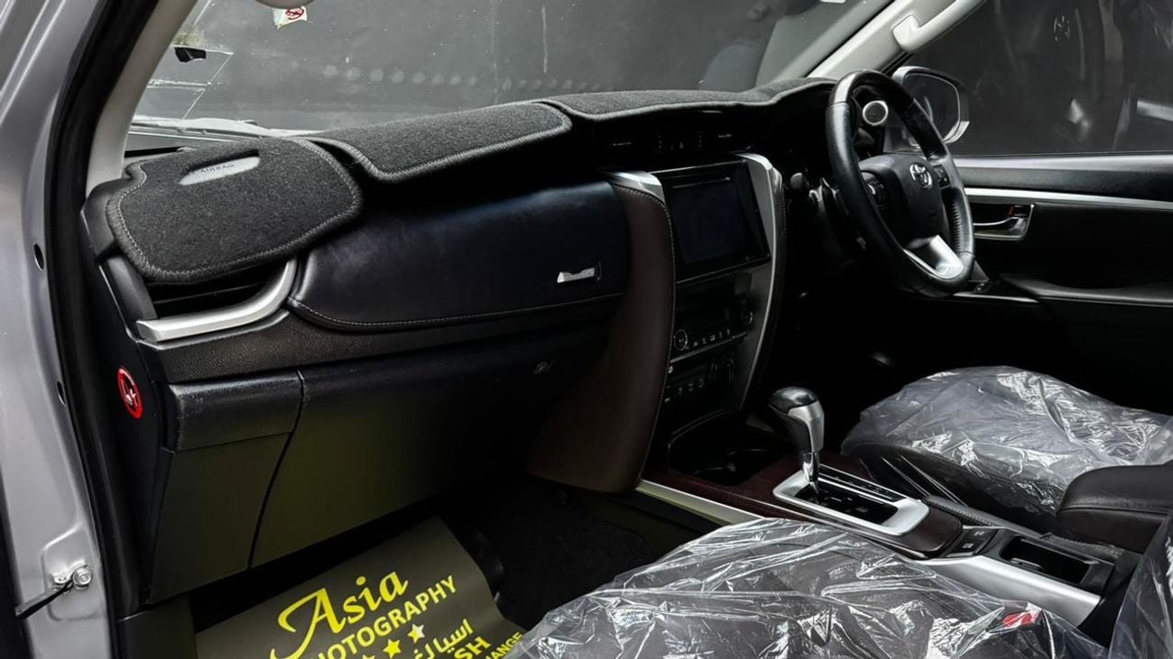 Toyota Fortuner DIESEL 2.8 LITER ,RHD .AUTOMATIC FULL OPTION