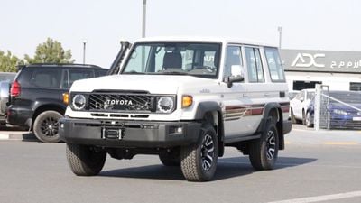 تويوتا لاند كروزر 70 LX 2.8L