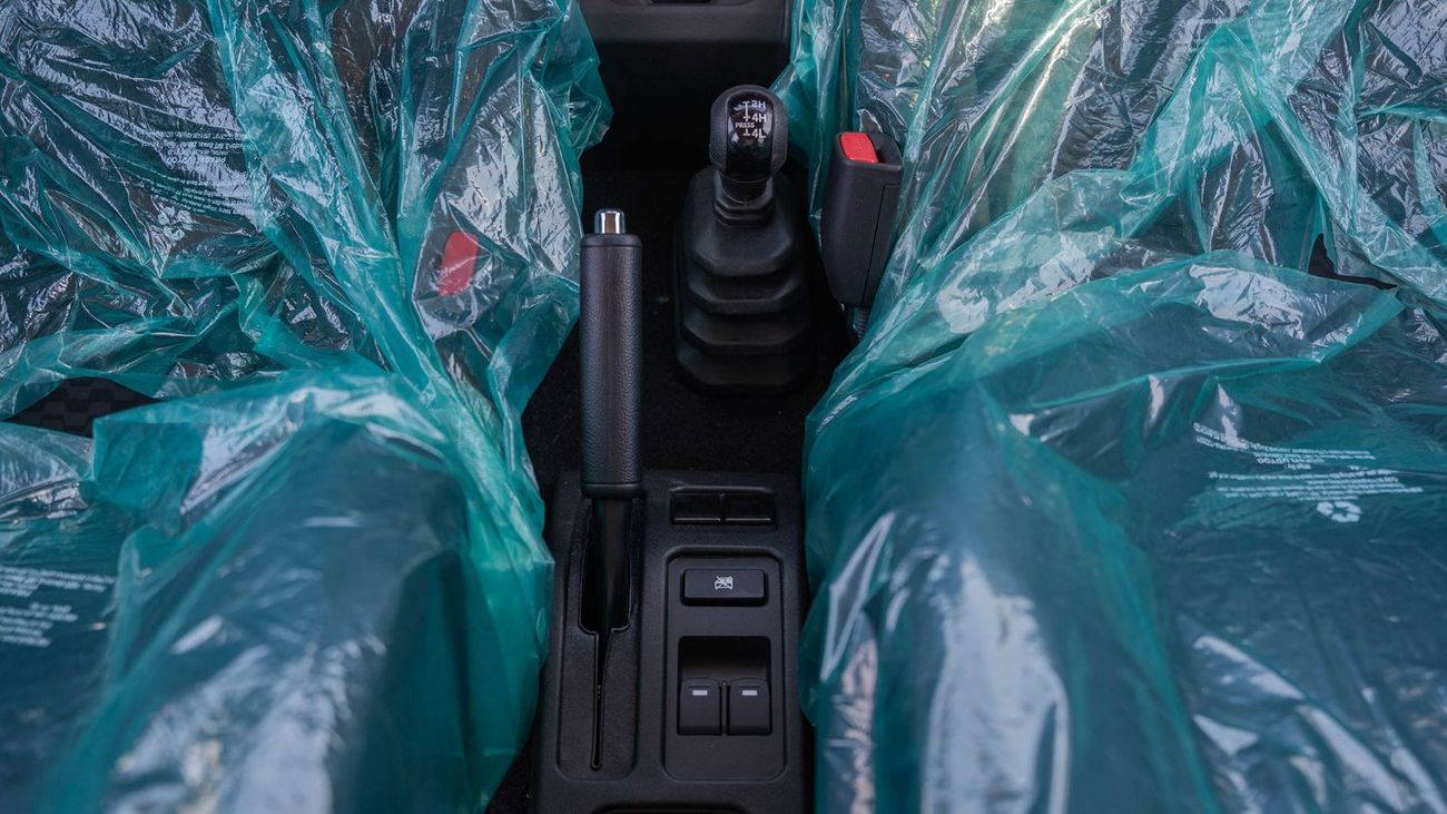 Suzuki Jimny 2025 Suzuki Jimny 1.5L Petrol 4WD GLX 5 Doors AT