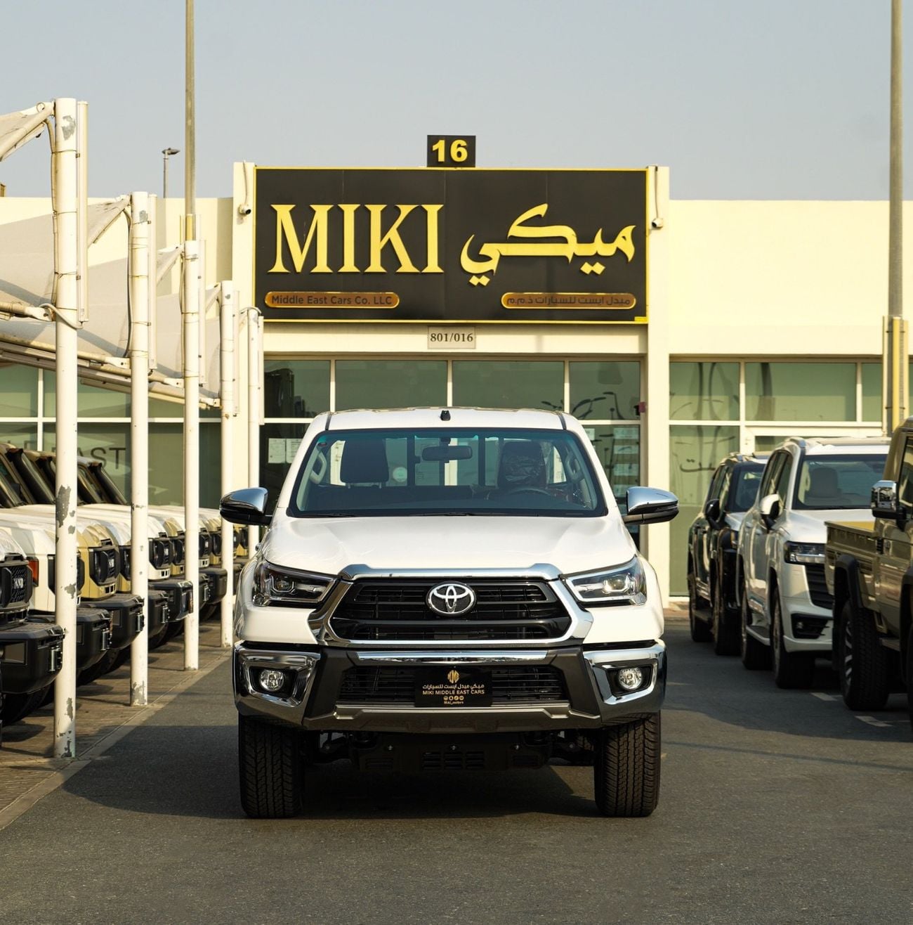 تويوتا هيلوكس Hilux 2.7 Automatic Full 2024