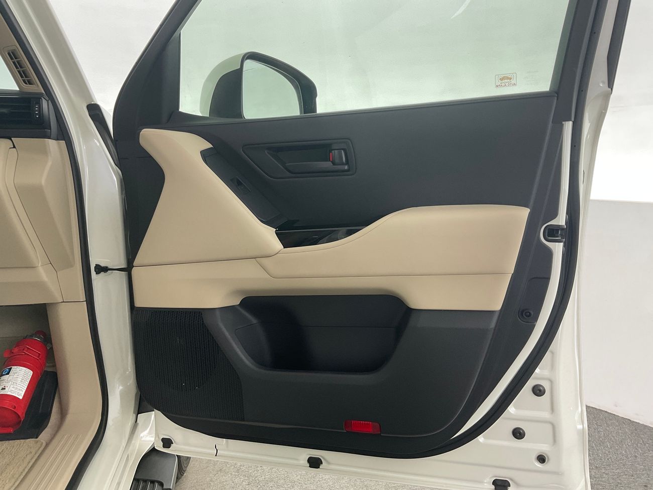 تويوتا لاند كروزر Black Edition (EXR) | شامل الضمان | 0 ﺪﻔﻋﺓ ﺃﻮﻟﻯ