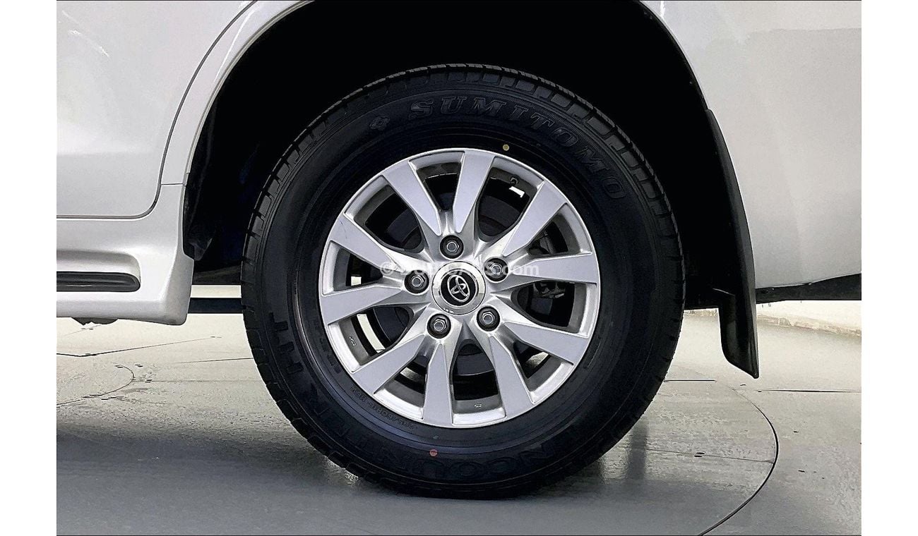 Toyota Land Cruiser GXR | 1 year free warranty | 0 down payment | 7 day return policy