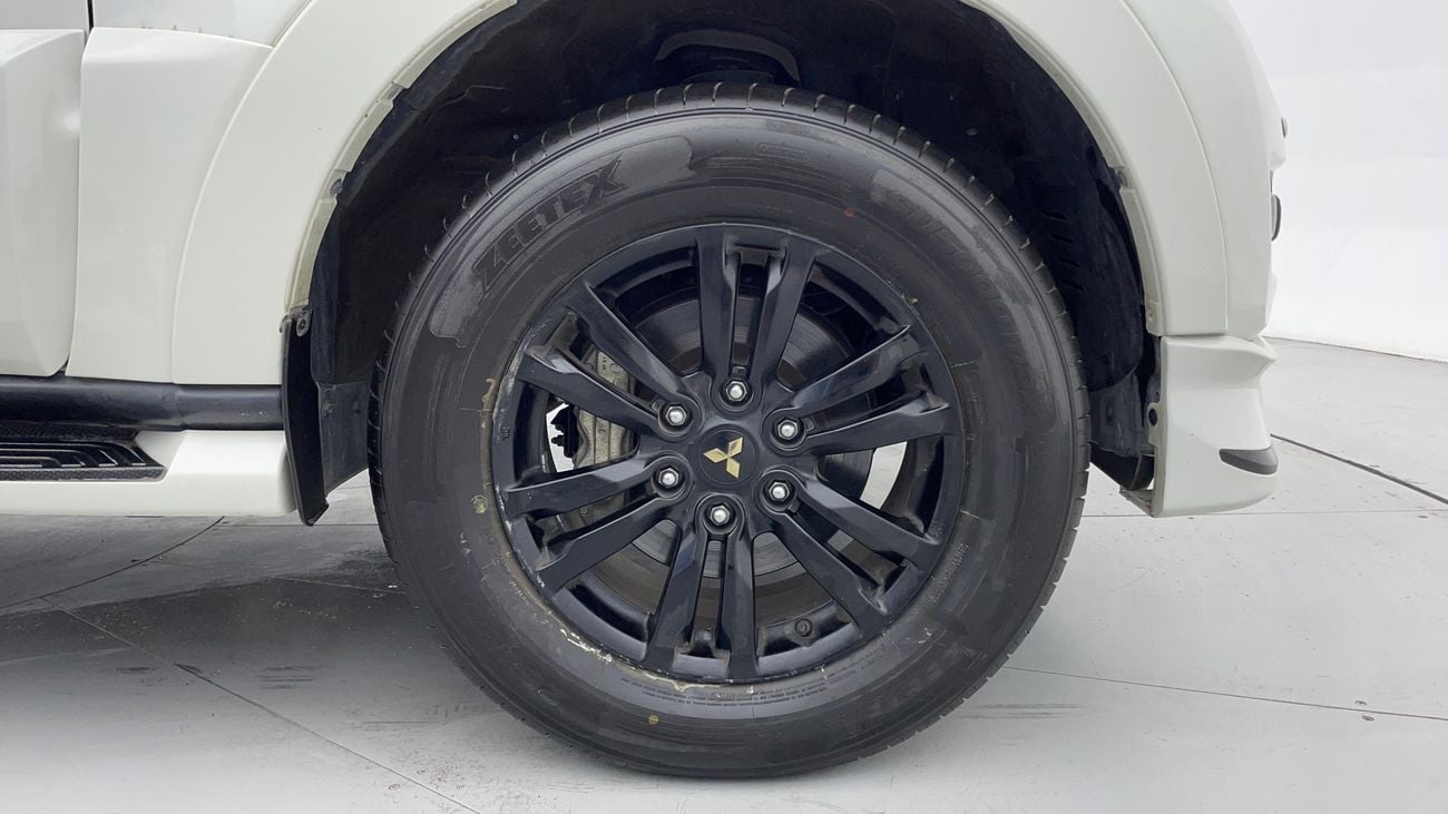 Mitsubishi Pajero GLS H/L SIGNATURE EDITION 3.8 | Zero Down Payment | Free Home Test Drive