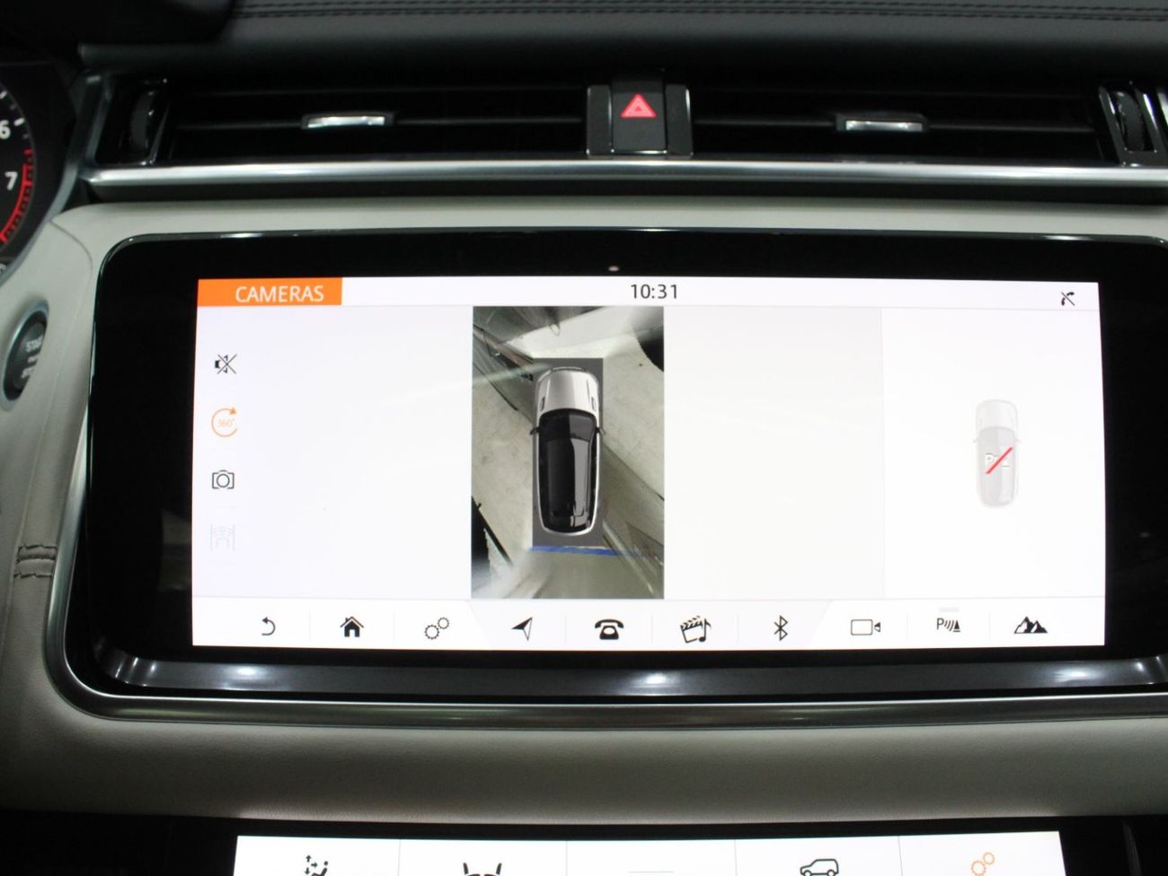 Land Rover Range Rover Velar | R-Dynamic | V4