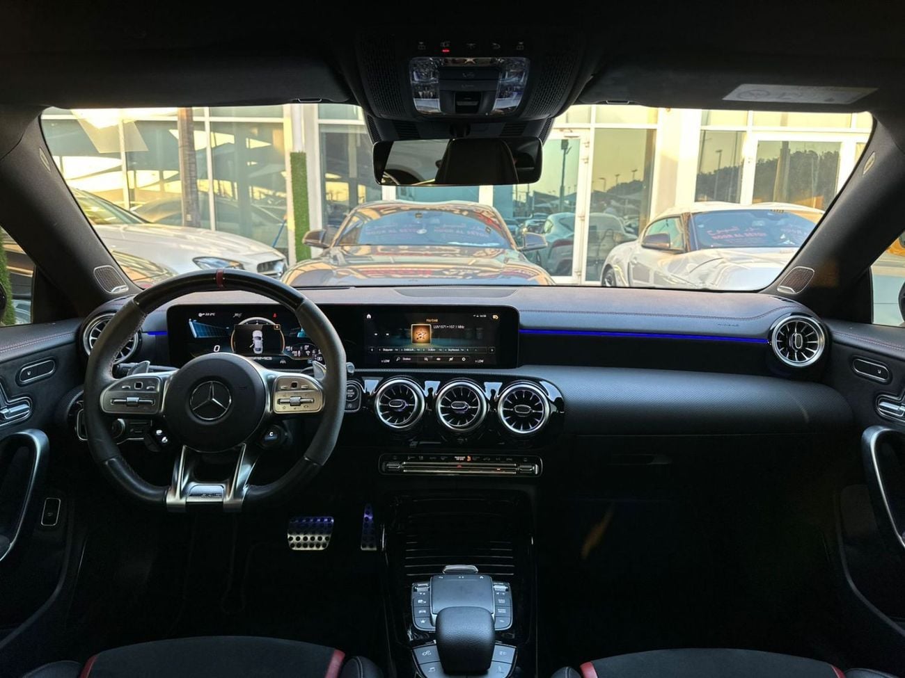 مرسيدس بنز CLA 45 AMG مرسيدس CLA45S وارد كلين تايتل صبغ وكاله بحاله ممتازه فل ابشن