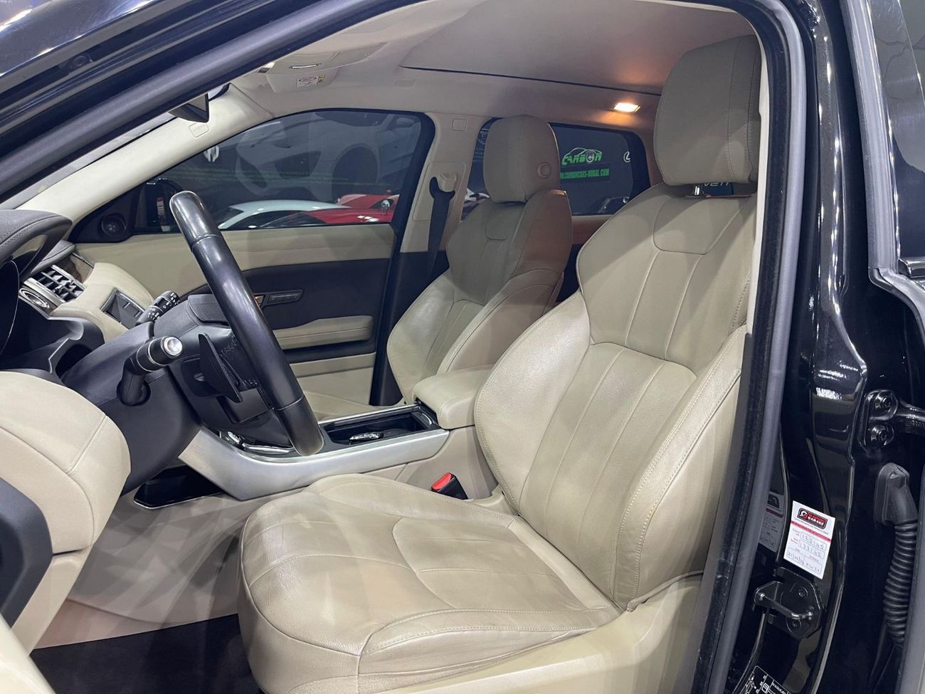 Land Rover Range Rover Evoque P200 R-Dynamic HSE 2.0L