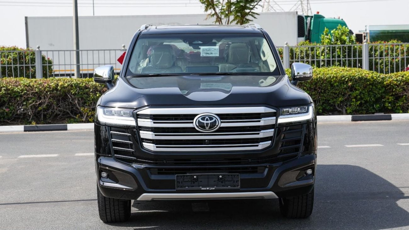 Toyota Land Cruiser VXR 3.5  TWIN TURBO HYBRID 2026!! GCC CAR
