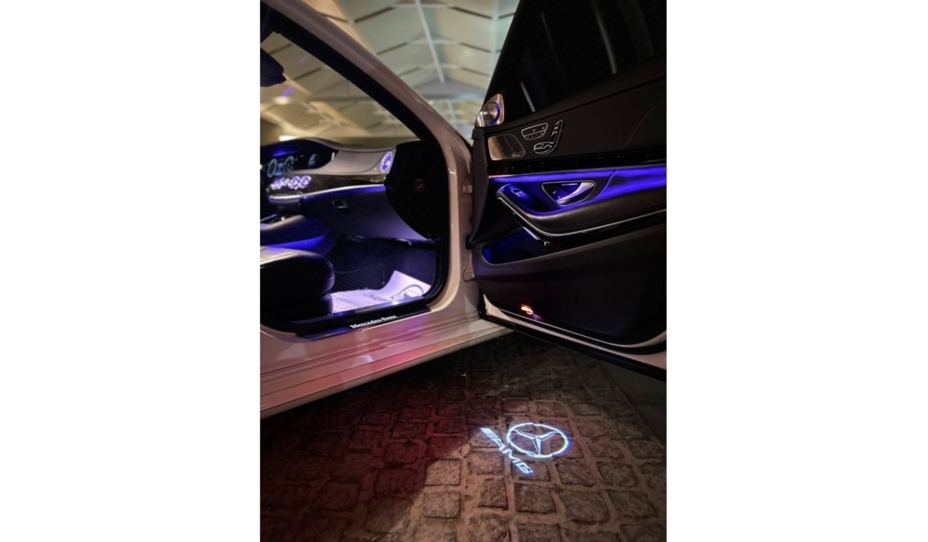 مرسيدس بنز S 550