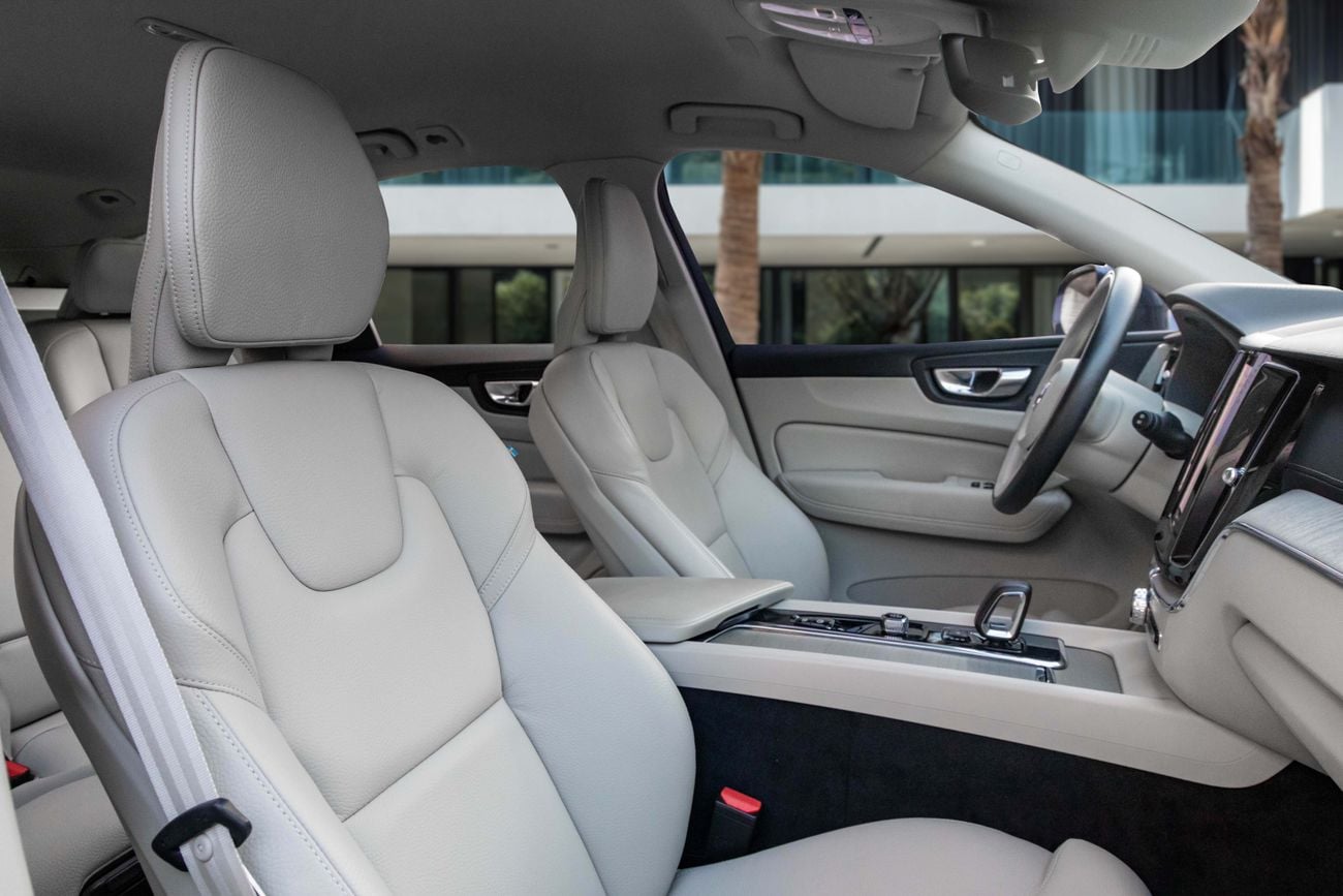 Volvo XC60 XC60 B5 Plus Bright AWD | 2,292 P.M | 0% Downpayment | 2029 WARRANTY!
