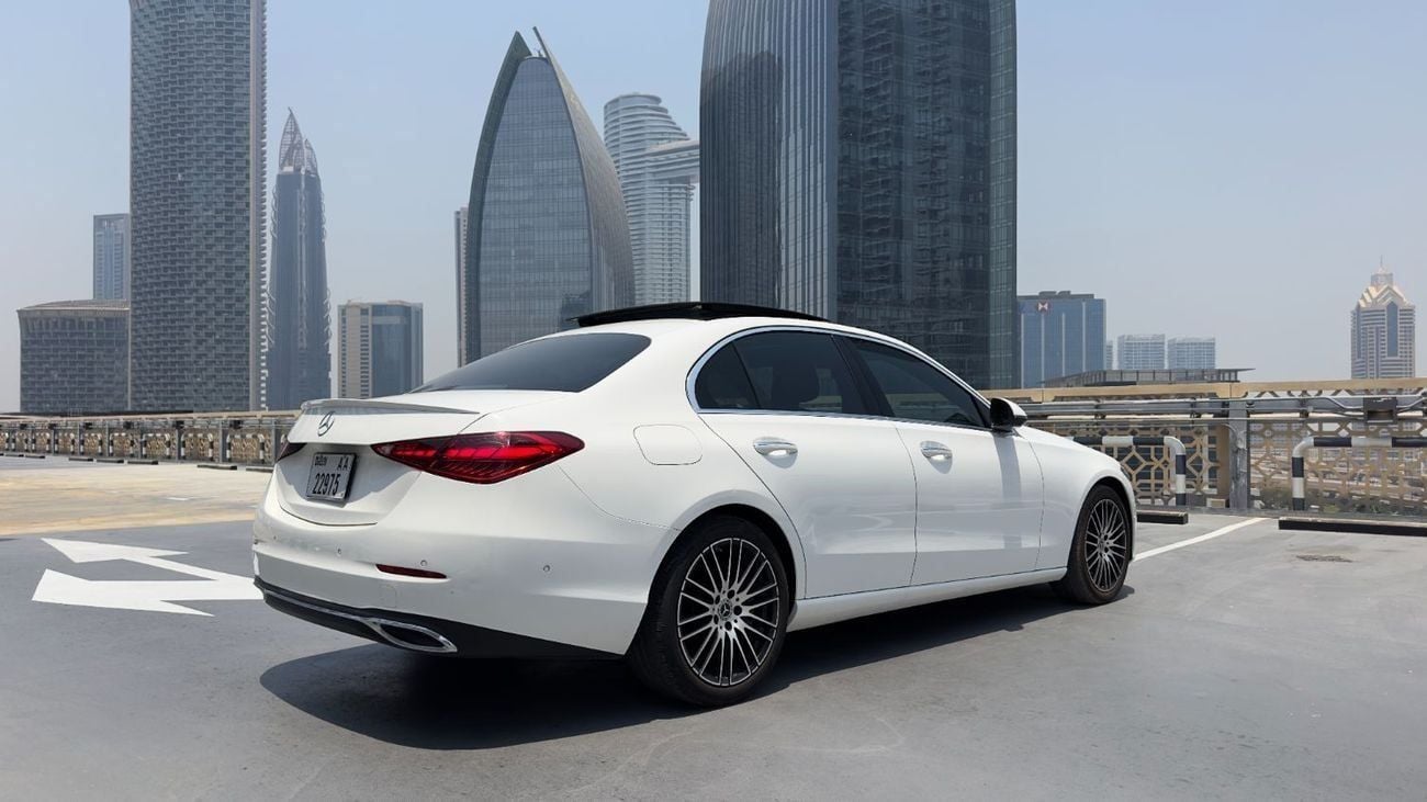 Mercedes-Benz C 200 Mercedes Benz C300 With 0% Downpayment Bank Finance 2.0L turbo Very nice clean car NO ACCEDENT Price