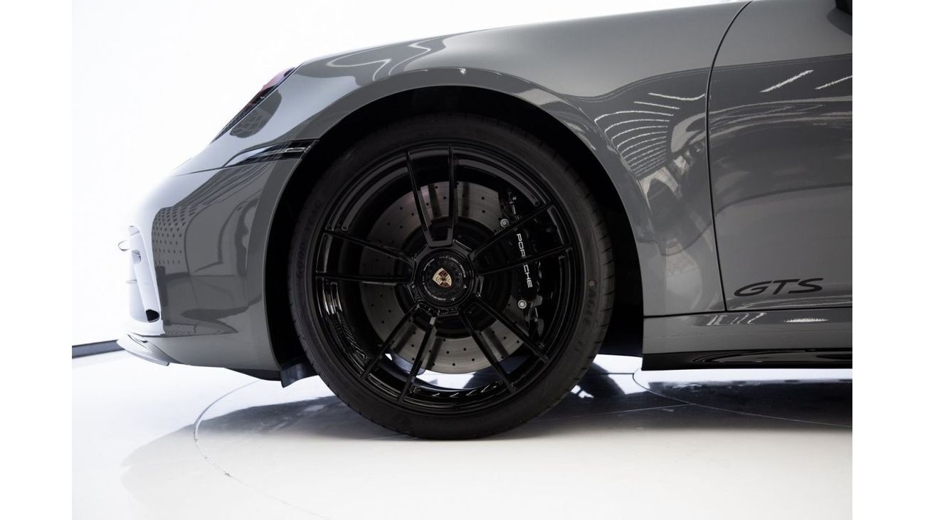 Porsche 911 CARRERA GTS