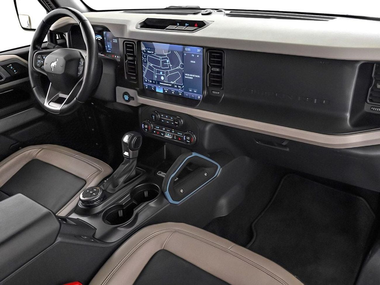 فورد برونكو Wildtrak 2.7L (4 Seater)