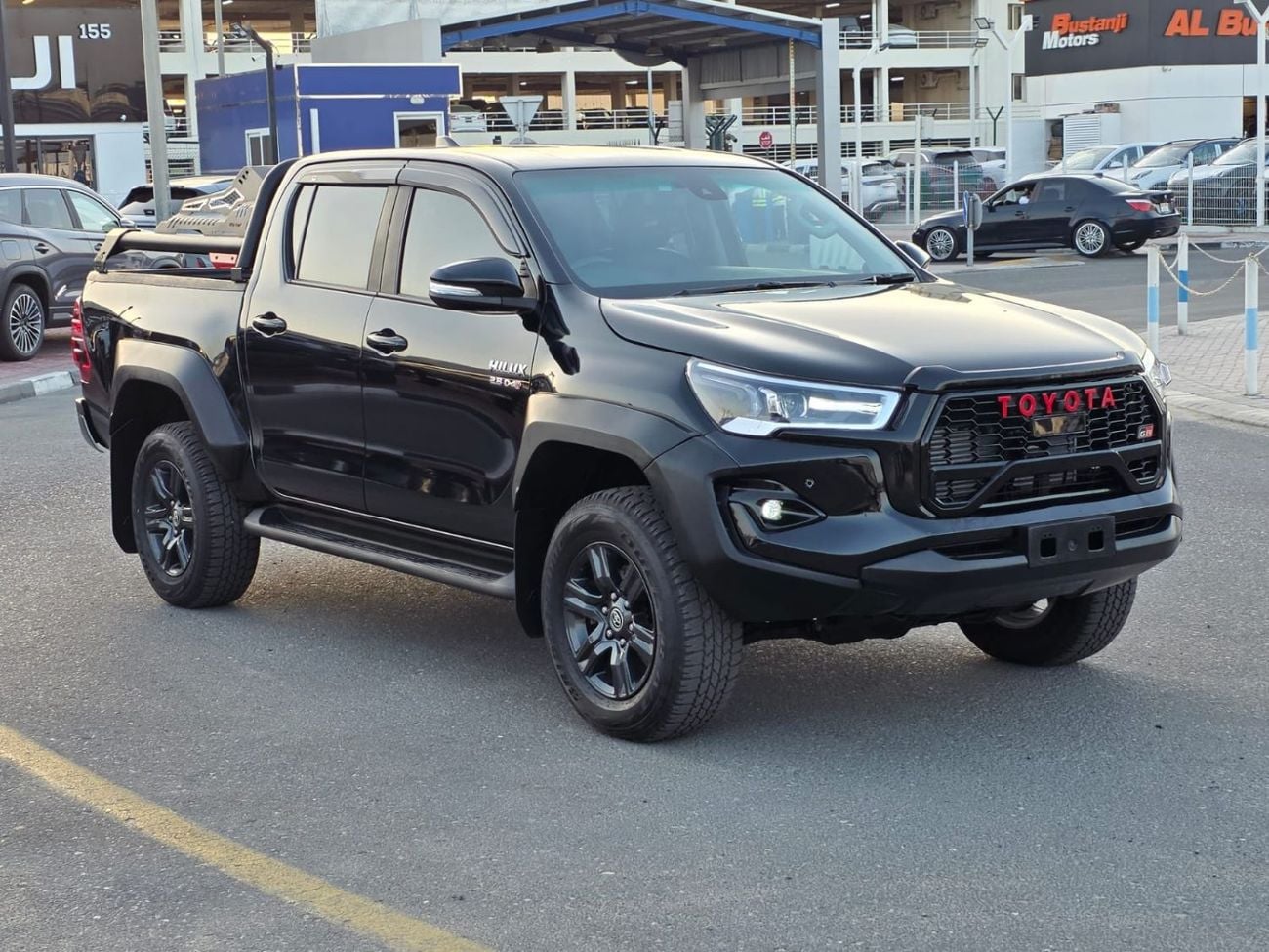 Toyota Hilux TOYOTA HILUX PICK UP SR5 GR SEATS 2024 WHITE 4WD AT DIESEL = RIGHT HAND