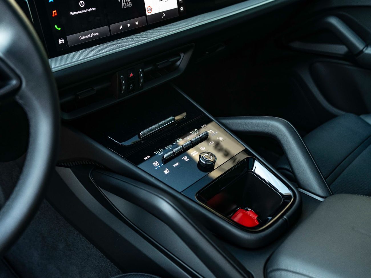 Porsche Cayenne Base Coupe