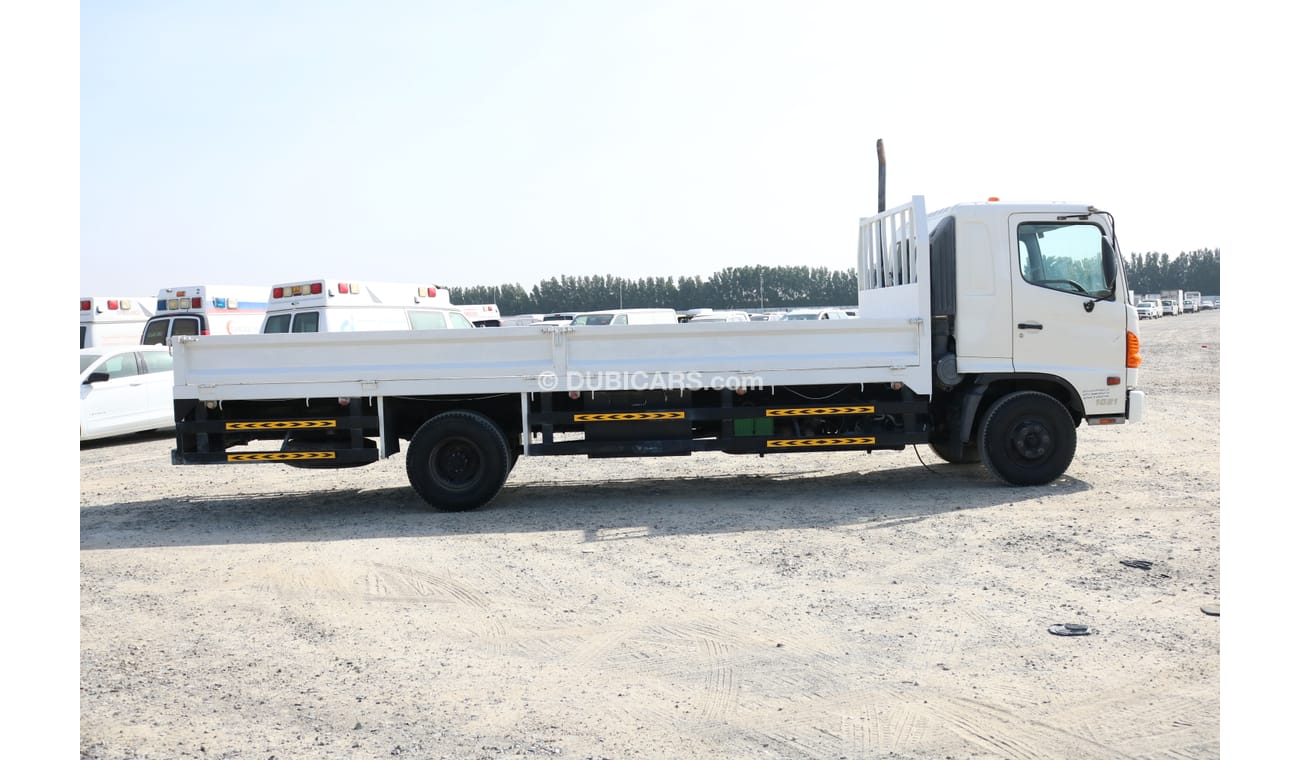 هينو 500 1021 SERIES 7 TON TRUCK