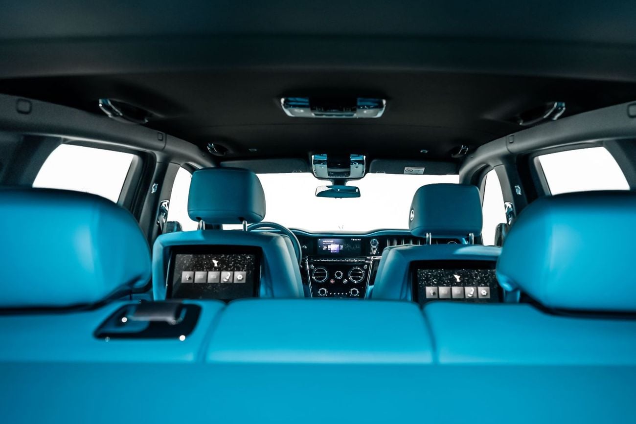 Rolls-Royce Cullinan 2025 ROLLS ROYCE CULLINAN | LOW MILEAGE | STARLIGHT | FULL OPTION | REAR SEAT ENTERTAINMENT