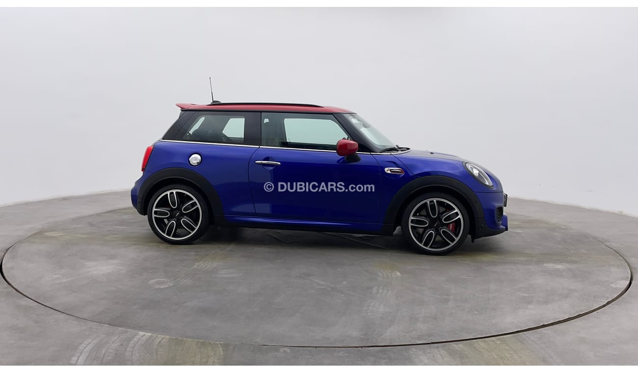 ميني كوبر John Cooper Works 2000