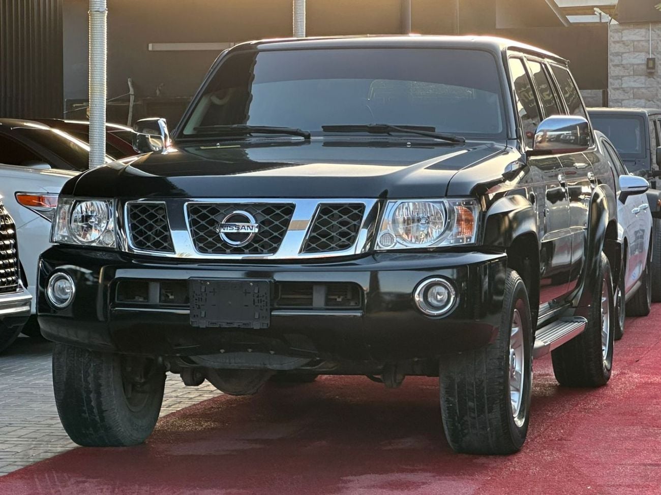 Nissan Patrol Safari 4.8L (4800 CC) - 6-cylinder VTC