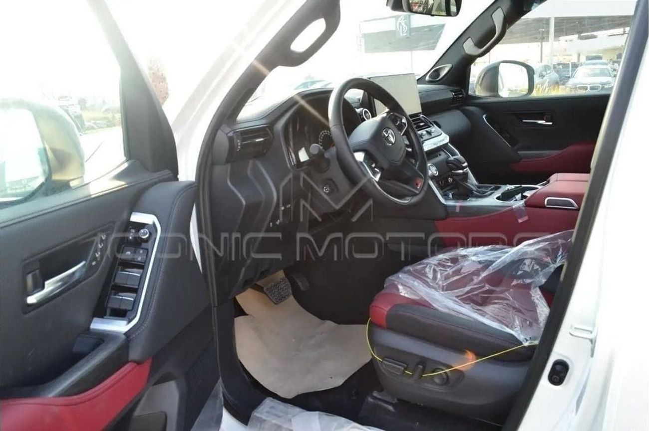 تويوتا لاند كروزر 3.5L PETROL GR SPORT, TWIN TURBO, RADAR