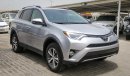 Toyota RAV4 XLE - Low Mileage