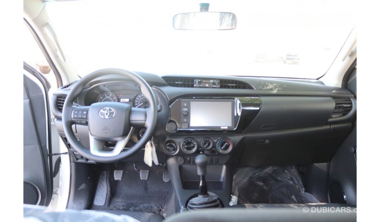 تويوتا هيلوكس TOYOTA HILUX 2.4L DIESEL MANUAL TRANSMISSION