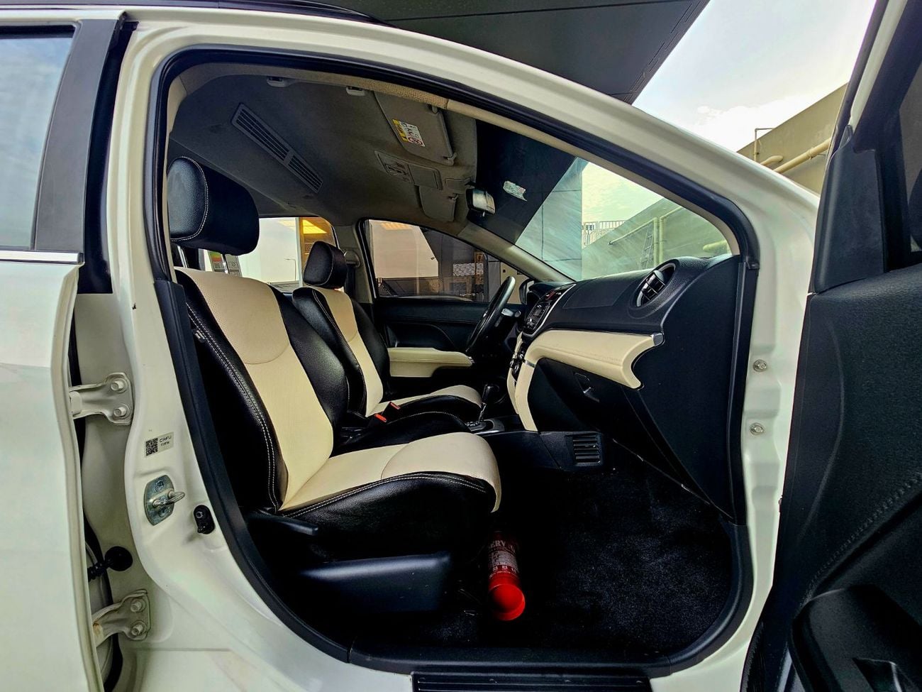 تويوتا راش EX/ PASSENGER 7 SEATS/ LOW MILEAGE