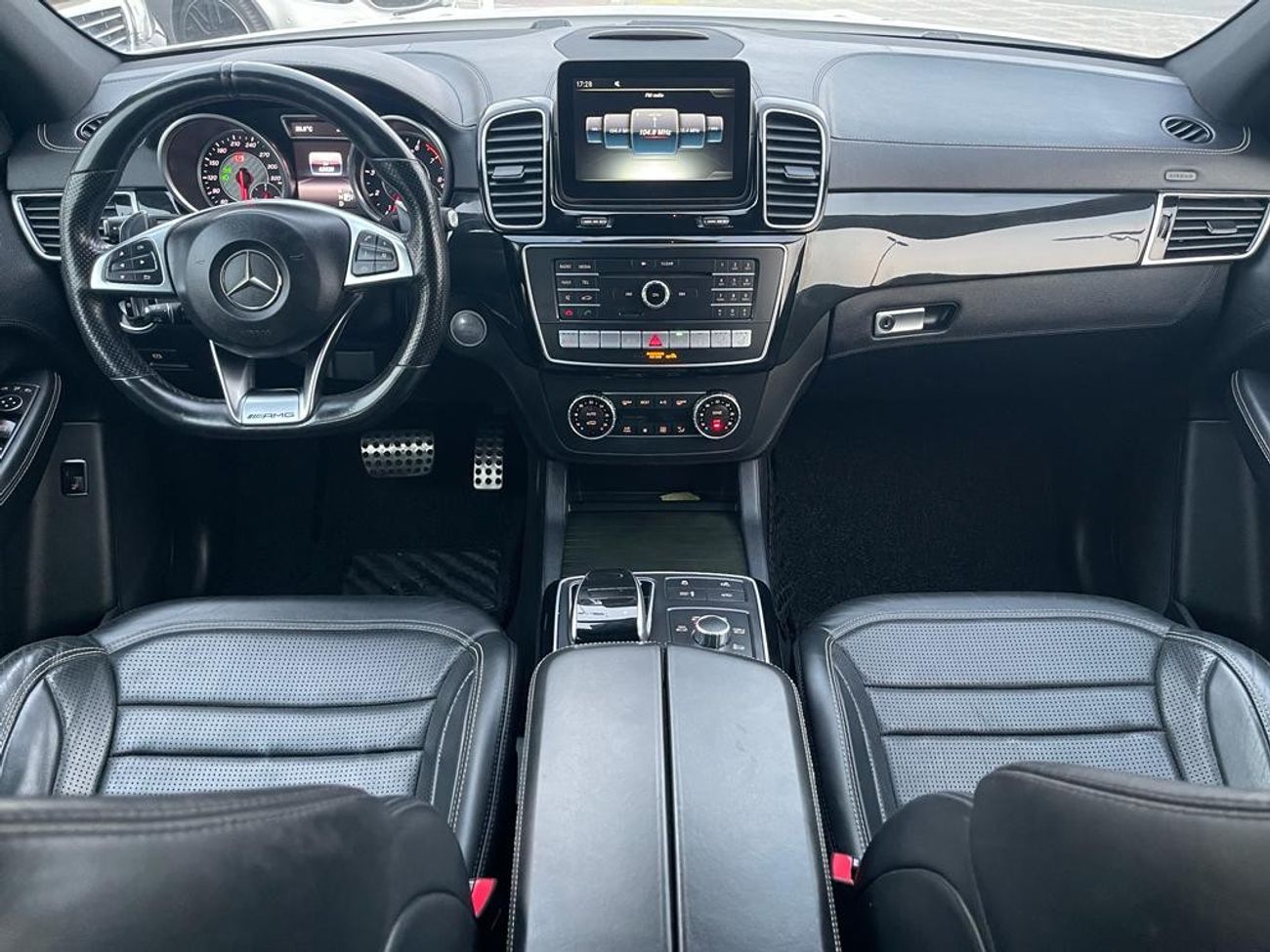 مرسيدس بنز GLE 63 AMG Mercedes GLE 63 AMG Japanese 2017 in excellent condition, full option