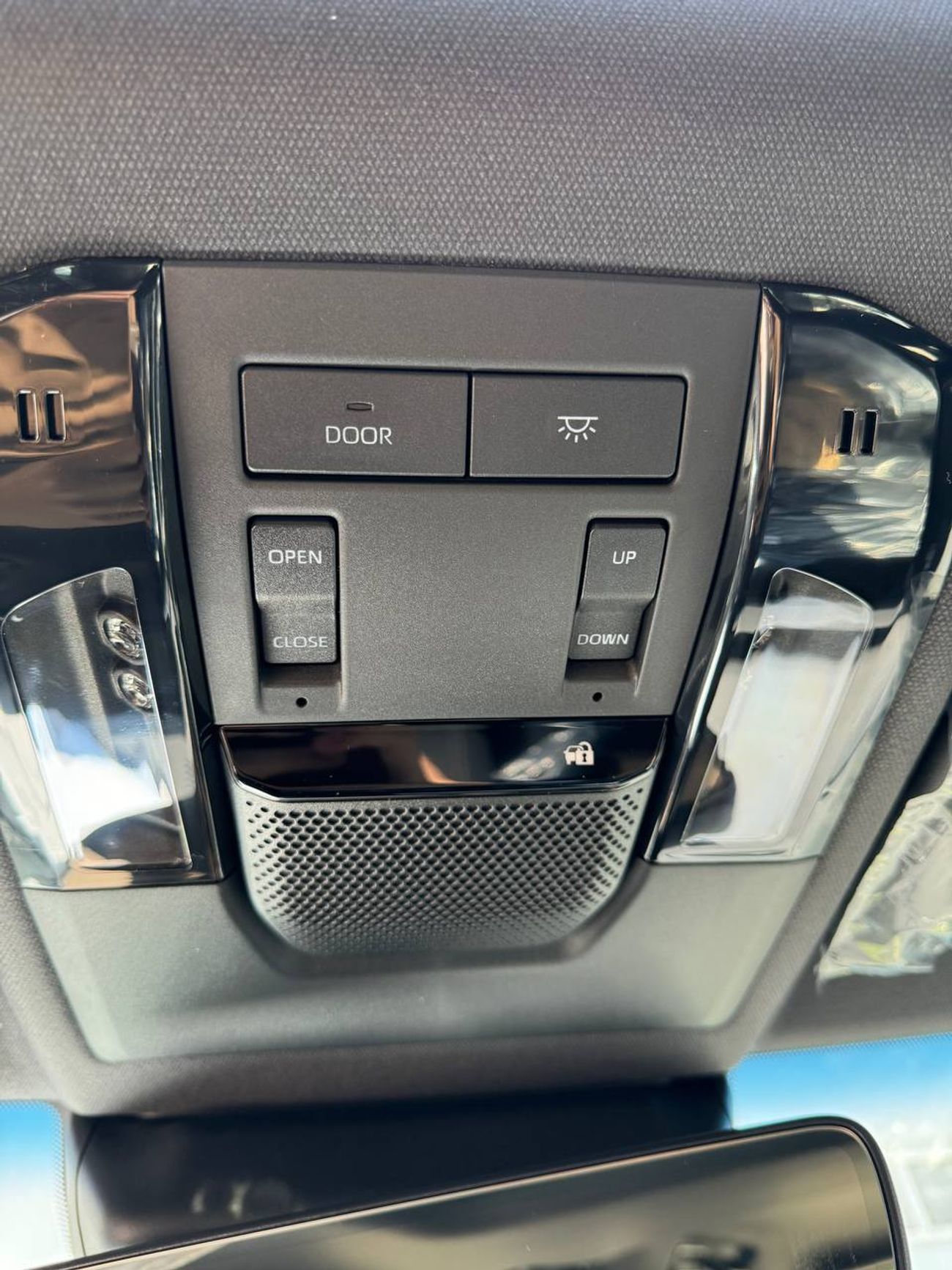 Toyota Prado Toyota Prado 2.8L Diesel VXL A/T 2025 YM