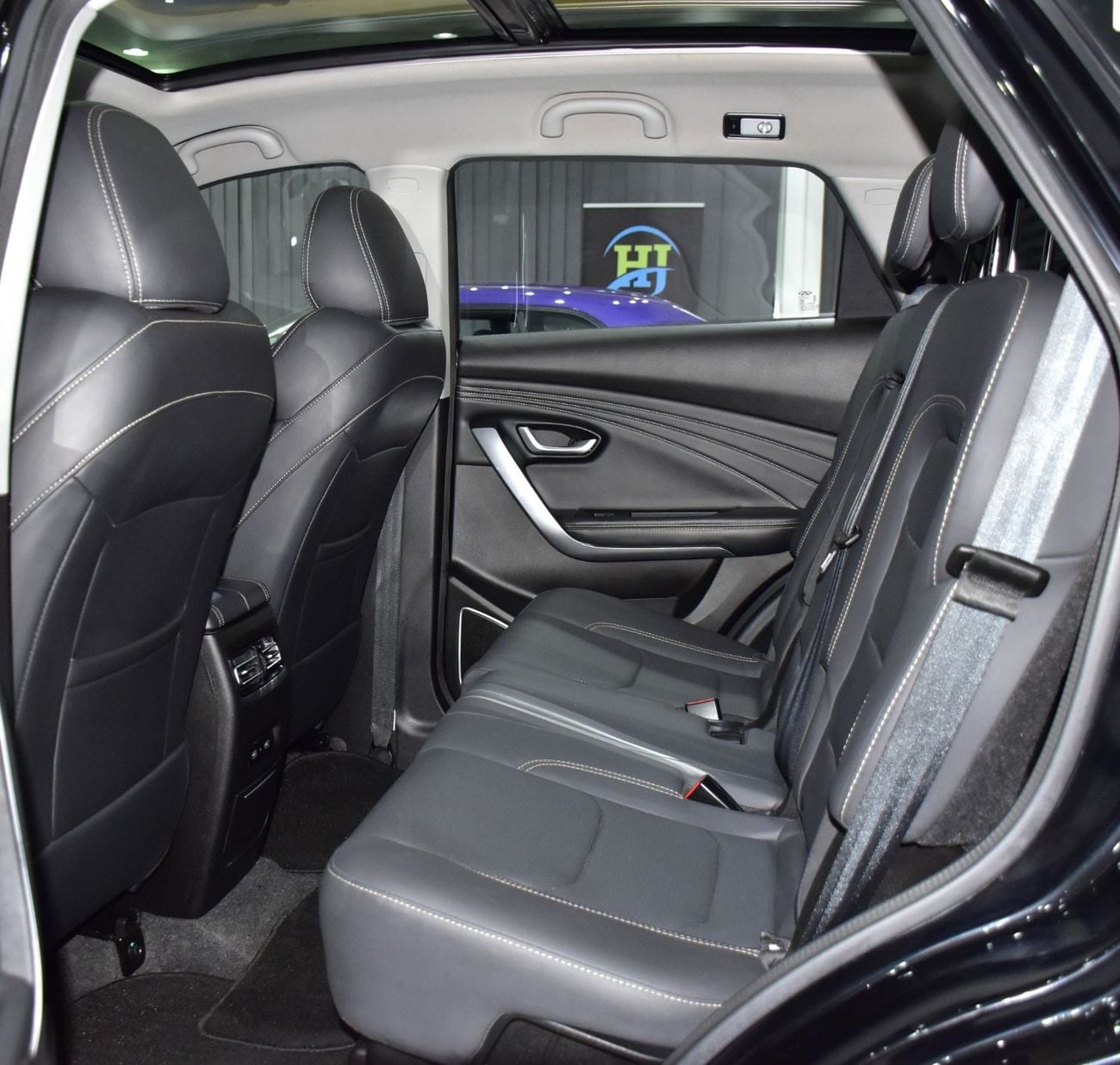 Jetour X70 EXCELLENT DEAL for our Jetour X70 ( 2024 Model ) in Black Color GCC Specs
